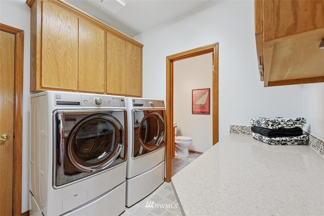 8310 Rim Drive Everett, WA 98208 - Photo 17 of 27 Gallery Image 17