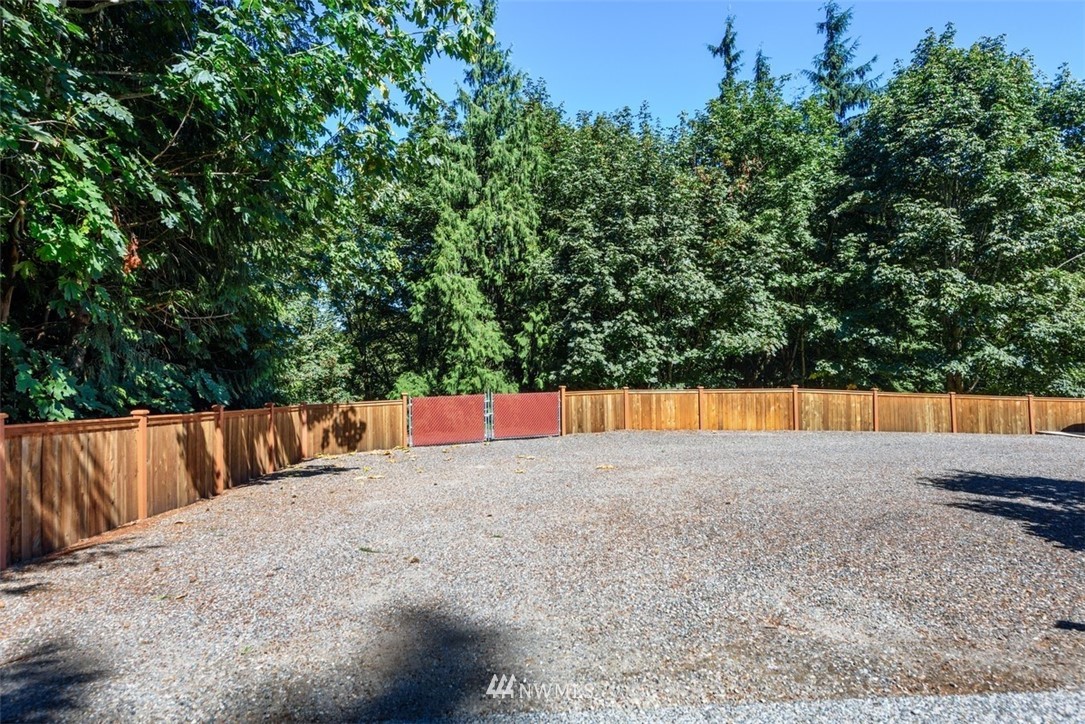 8310 Rim Drive Everett, WA 98208 - Photo 20 of 27 Gallery Image 20
