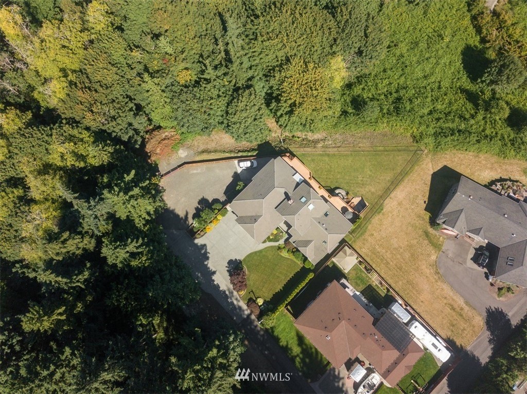 8310 Rim Drive Everett, WA 98208 - Photo 26 of 27 Gallery Image 26