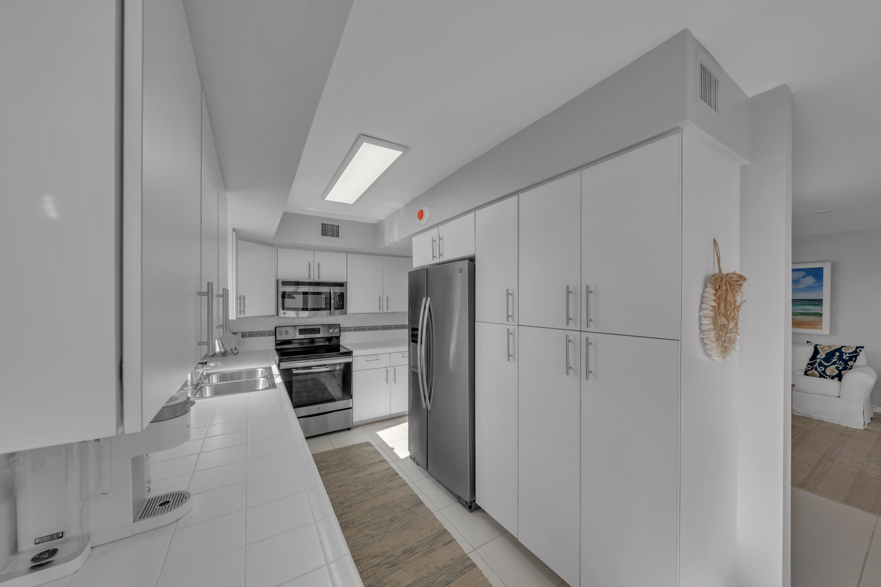 5380 North Ocean Drive, Unit 4A Singer Island, FL 33404 - Photo 24 of 75 Another view kitchen 4A