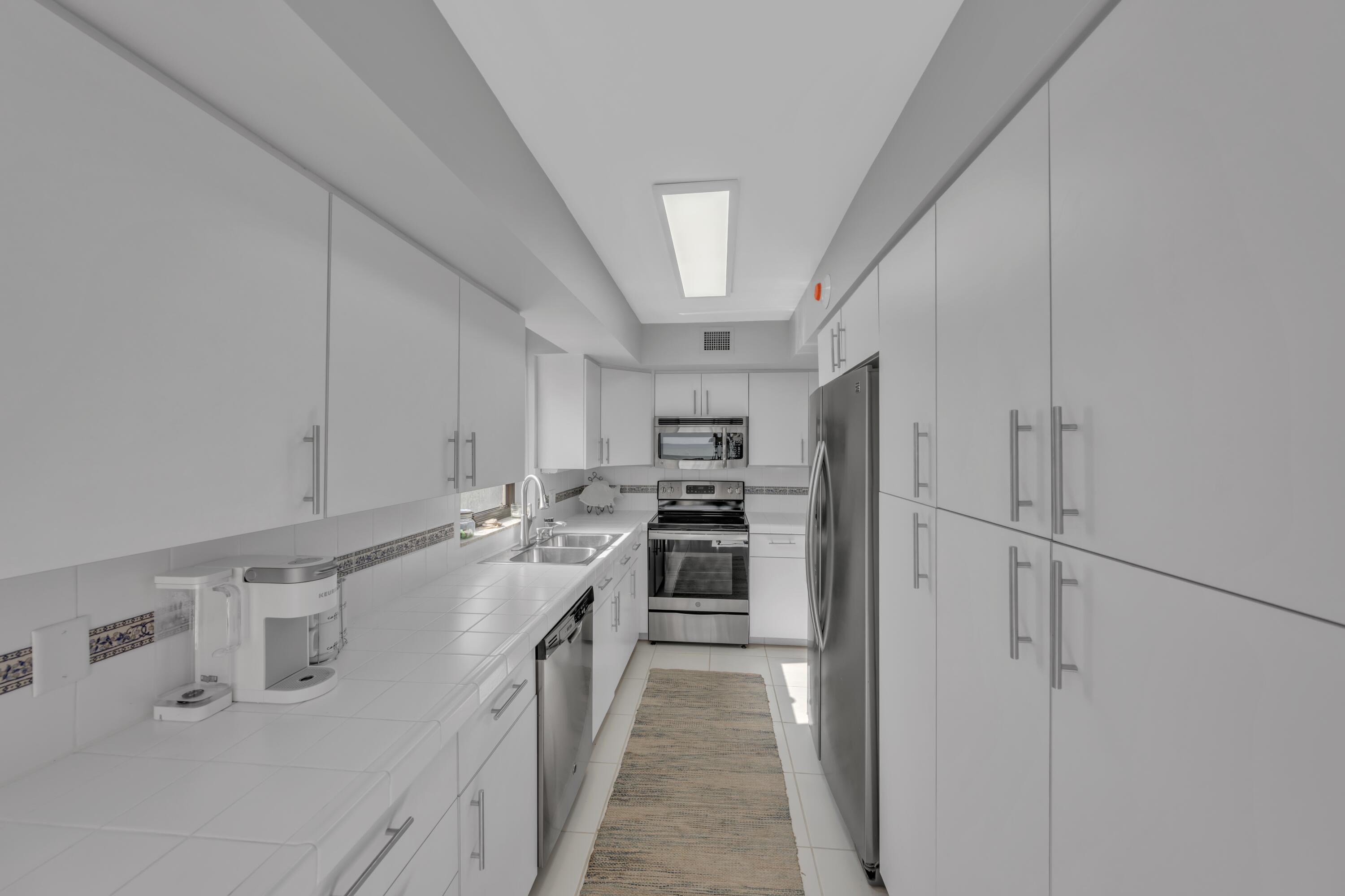 5380 North Ocean Drive, Unit 4A Singer Island, FL 33404 - Photo 26 of 75 Kitchen 4A