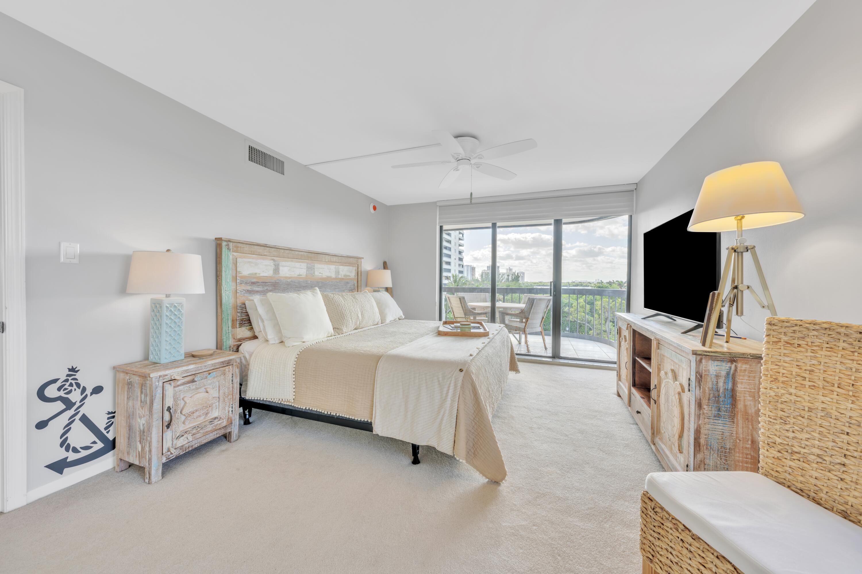 5380 North Ocean Drive, Unit 4A Singer Island, FL 33404 - Photo 31 of 75 Master 4A with balcony