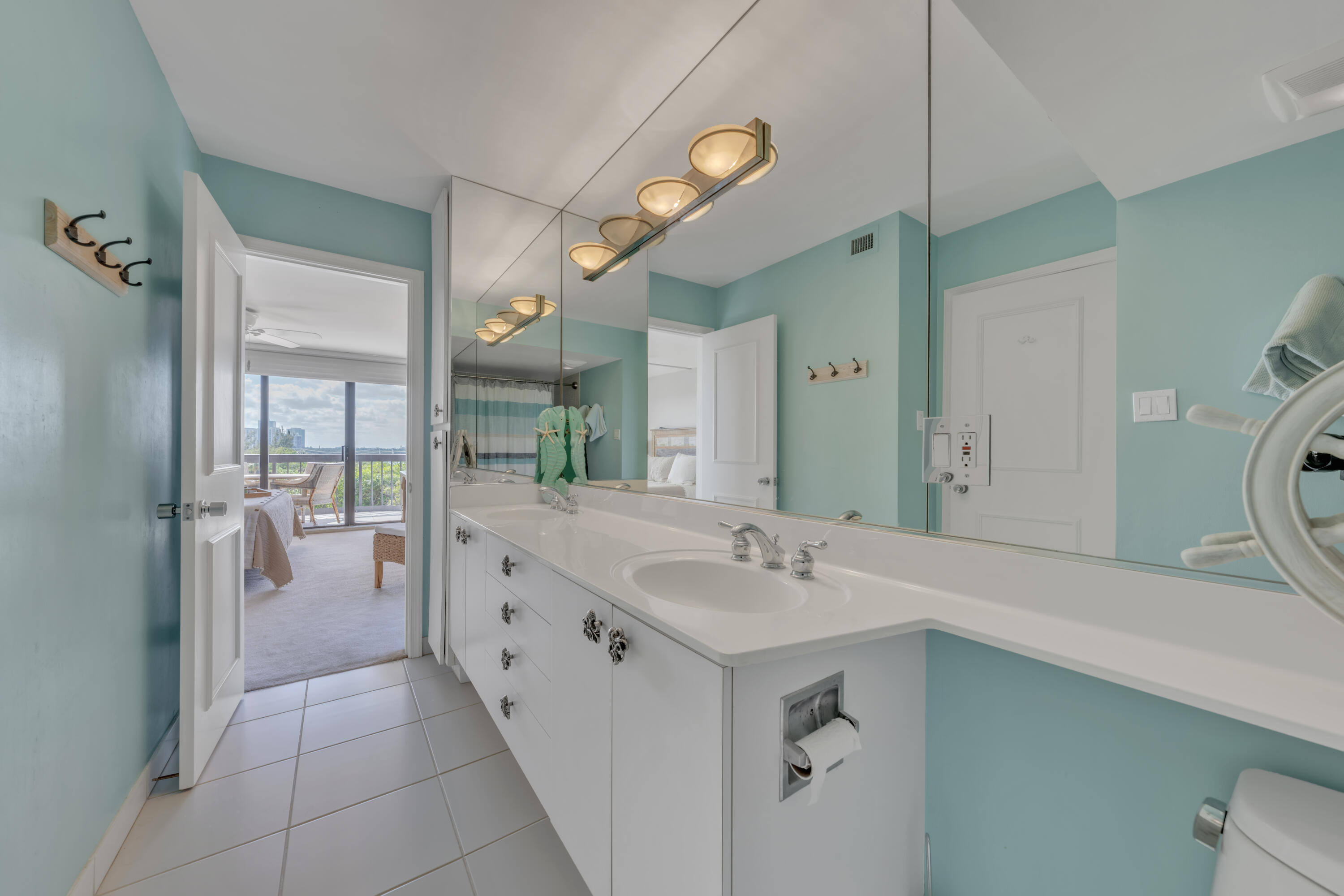 5380 North Ocean Drive, Unit 4A Singer Island, FL 33404 - Photo 34 of 75 4A Master bath with dual sinks