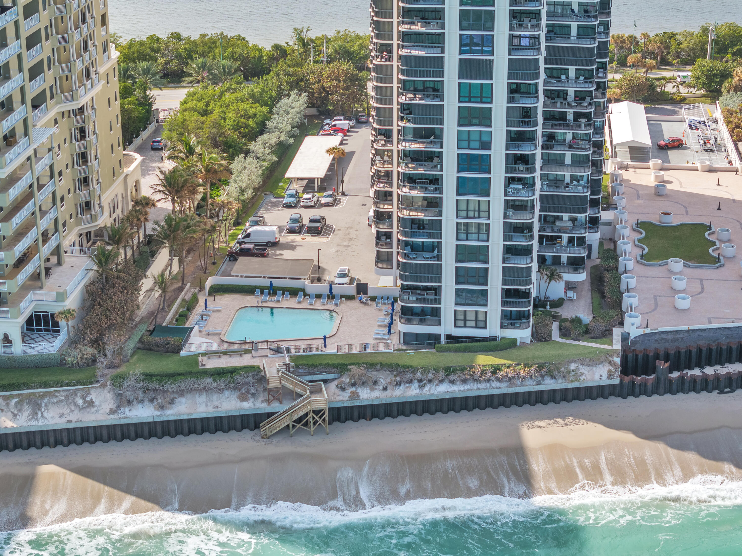5380 North Ocean Drive, Unit 4A Singer Island, FL 33404 - Photo 69 of 75 5380 Ocean View and pool