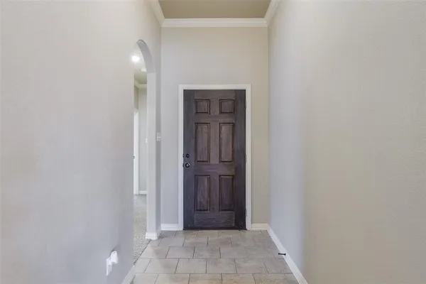 $1,900 | 205 Commonwealth Circle, Waxahachie, TX 75165