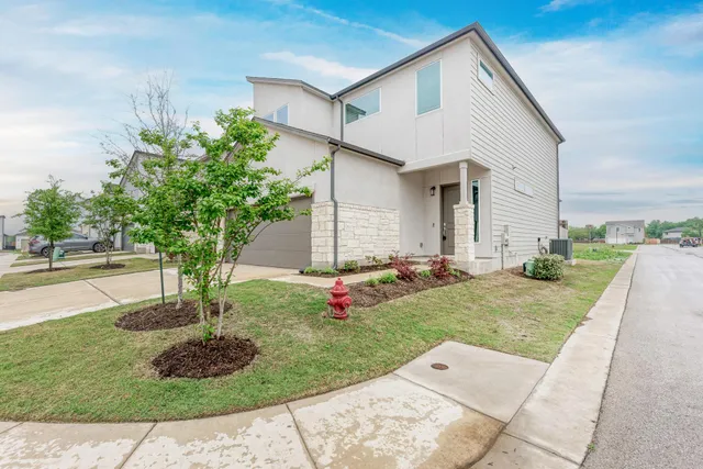 $2,600 | 2200 Luna Azul View, Unit 81, Round Rock, TX 78664