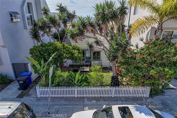 $2,250,000 | 1502 Palm Drive, Hermosa Beach, CA 90254