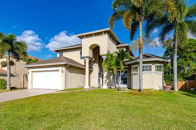 $525,000 | 2081 Southwest Bayshore Boulevard, Port St. Lucie, FL 34984