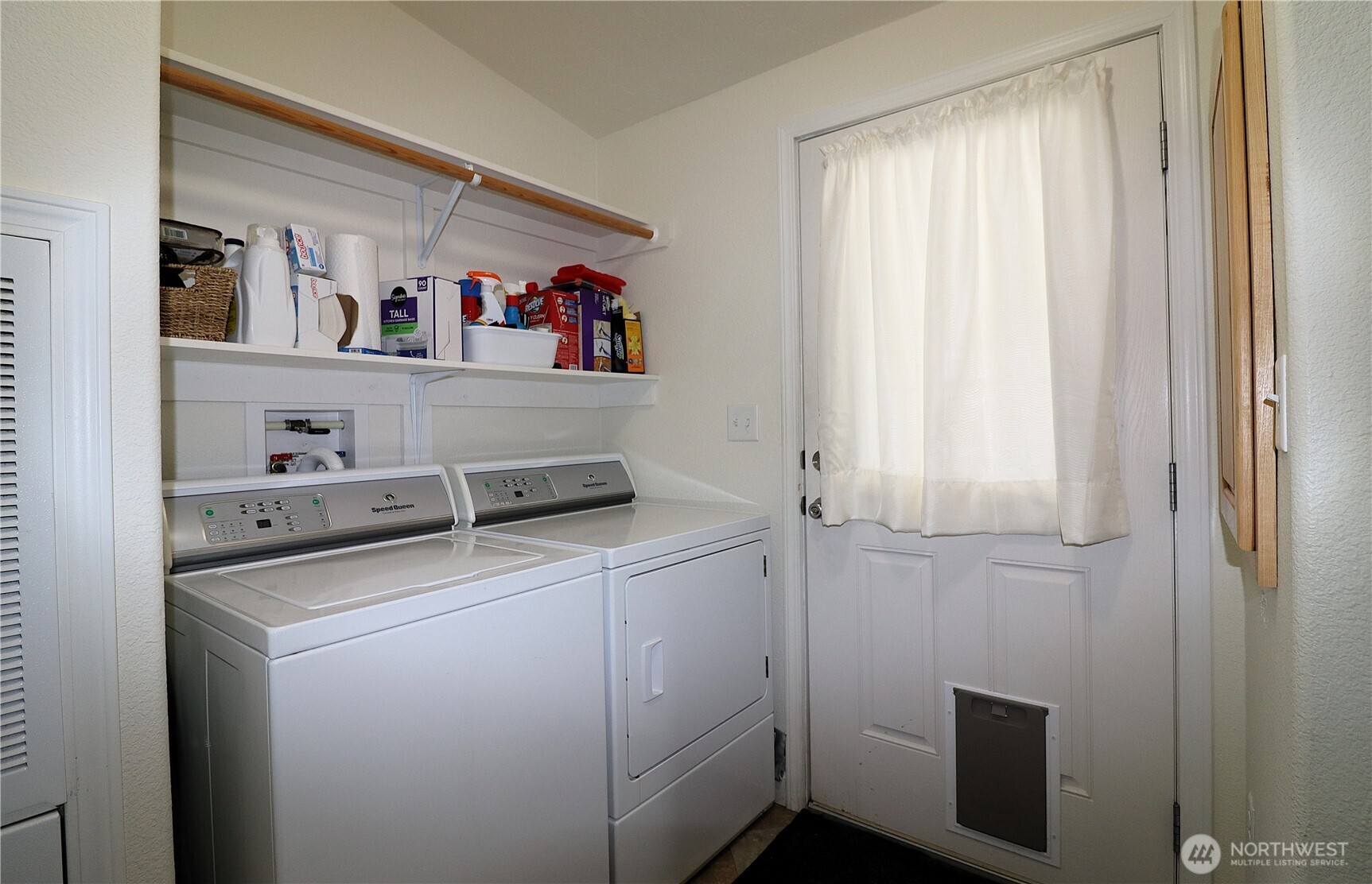 1111 Archwood Drive Southwest, Unit 285 Olympia, WA 98502 - Photo 17 of 17 a utility room with dryer and washer