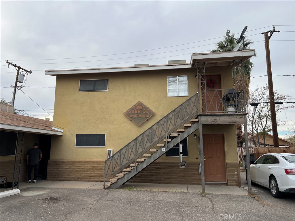 175 South 5th Street Blythe, CA 92225 - Photo 2 of 21