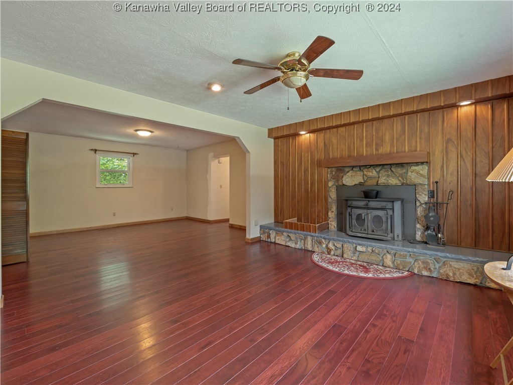 243 Kilgore Road Scott Depot, WV 25560 - Photo 11 of 48 Gallery Image 11