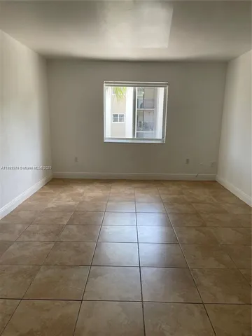 $390,000 | 8607 Southwest 68th Court, Unit 26, Pinecrest, FL 33156