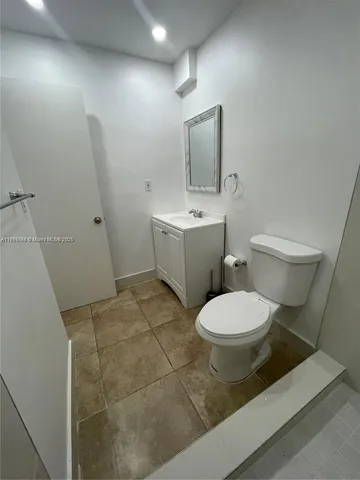 $390,000 | 8607 Southwest 68th Court, Unit 26, Pinecrest, FL 33156