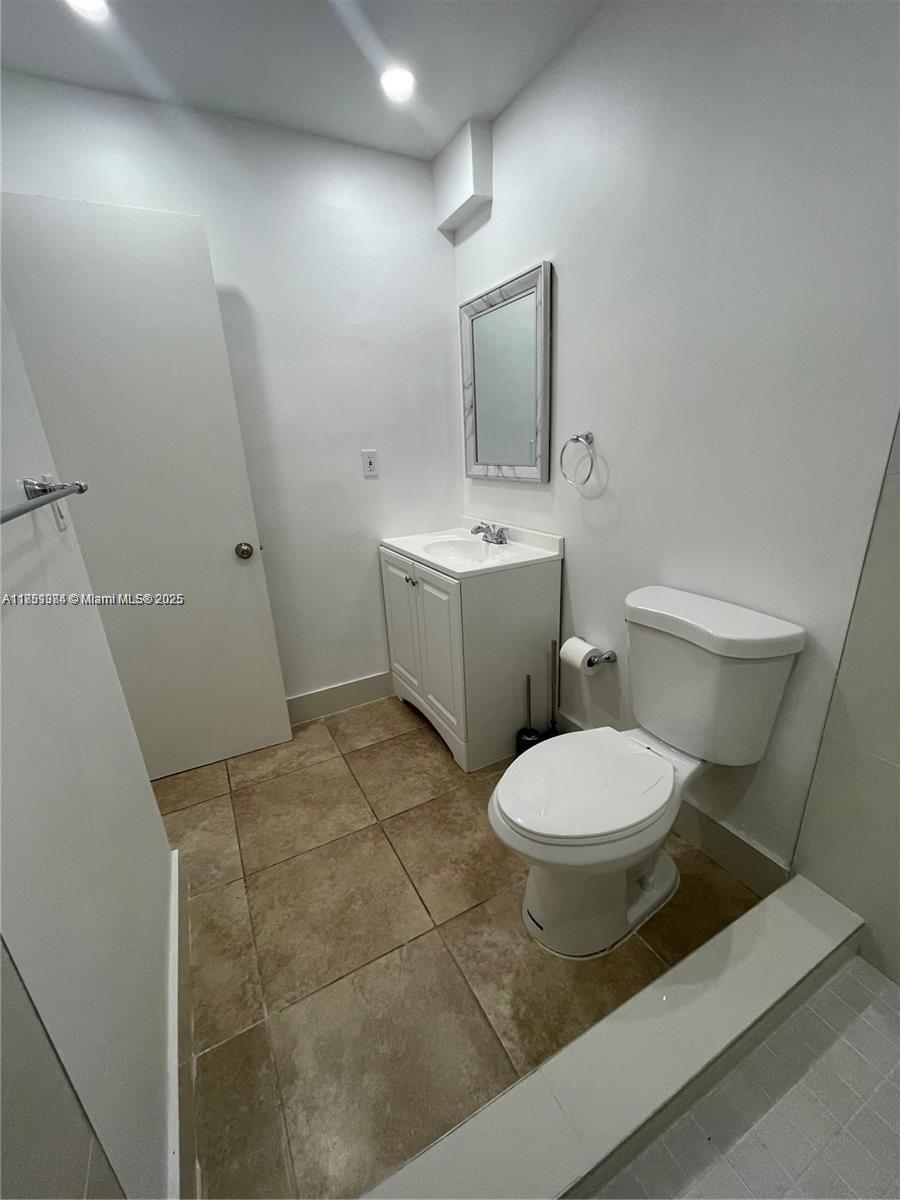 8607 Southwest 68th Court, Unit 26 Pinecrest, FL 33156 - Photo 18 of 22