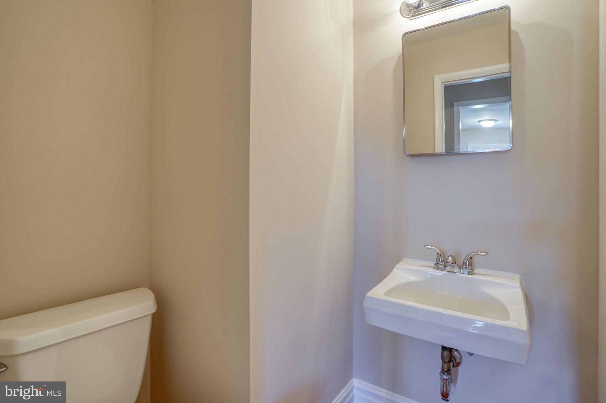 2421 Dorval Road Wilmington, DE 19810 - Photo 17 of 49