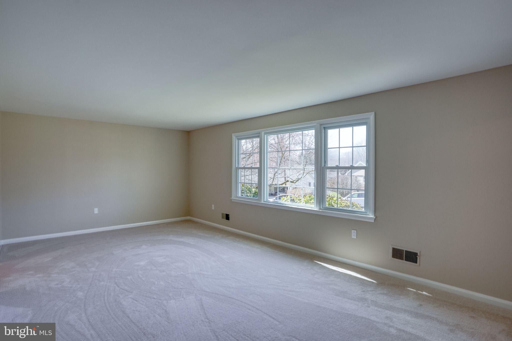 2421 Dorval Road Wilmington, DE 19810 - Photo 10 of 49