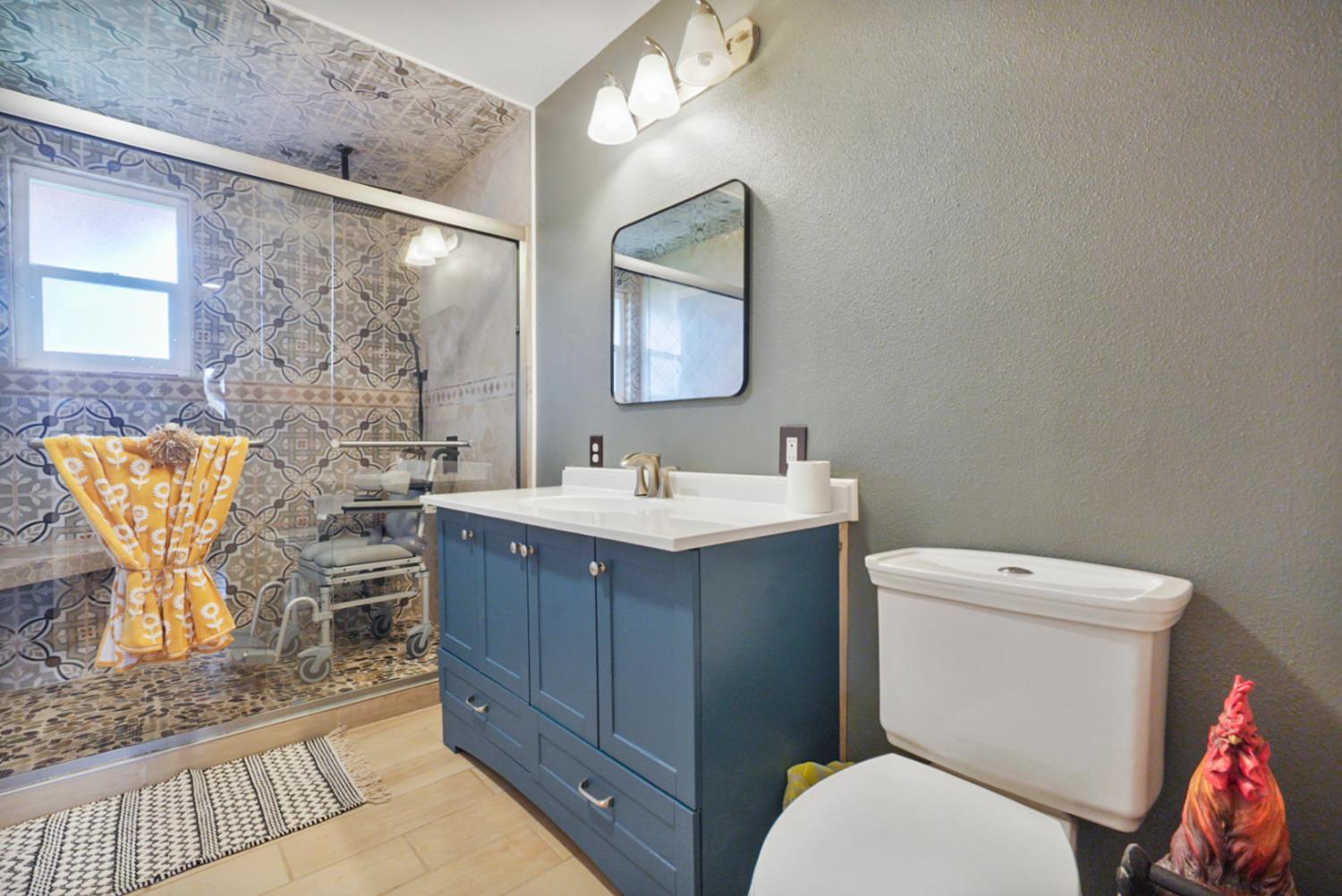 3261 East Calimyrna Road Acampo, CA 95220 - Photo 15 of 46