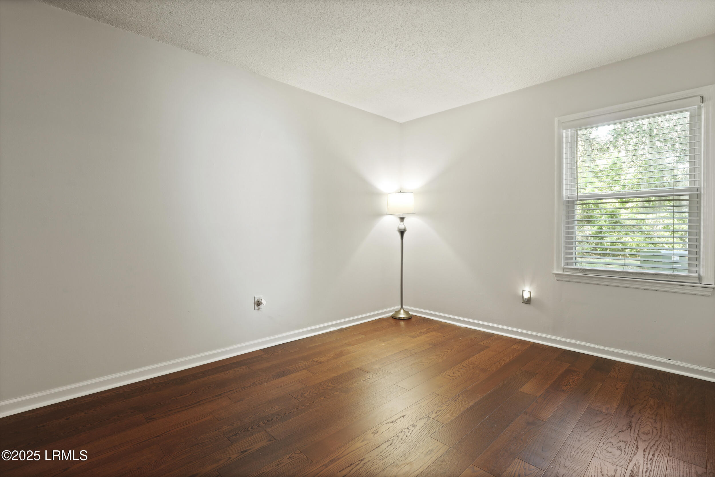 25 Sams Point Road, Unit D1 Beaufort, SC 29907 - Photo 28 of 47 28_1x2a1960