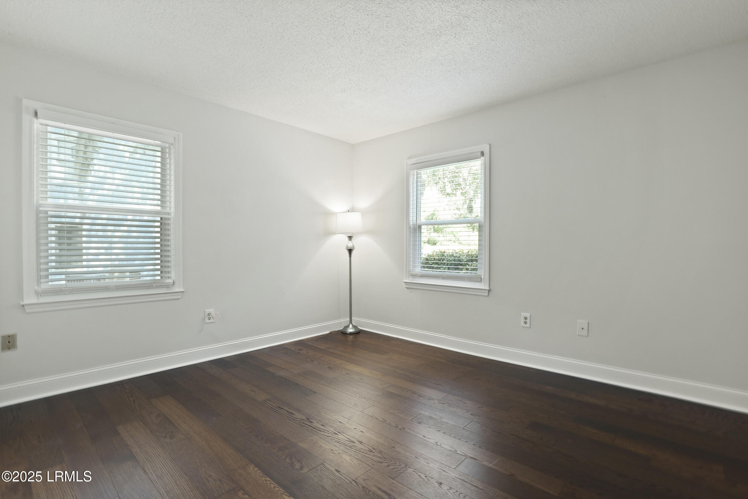 25 Sams Point Road, Unit D1 Beaufort, SC 29907 - Photo 32 of 47 32_1x2a1985