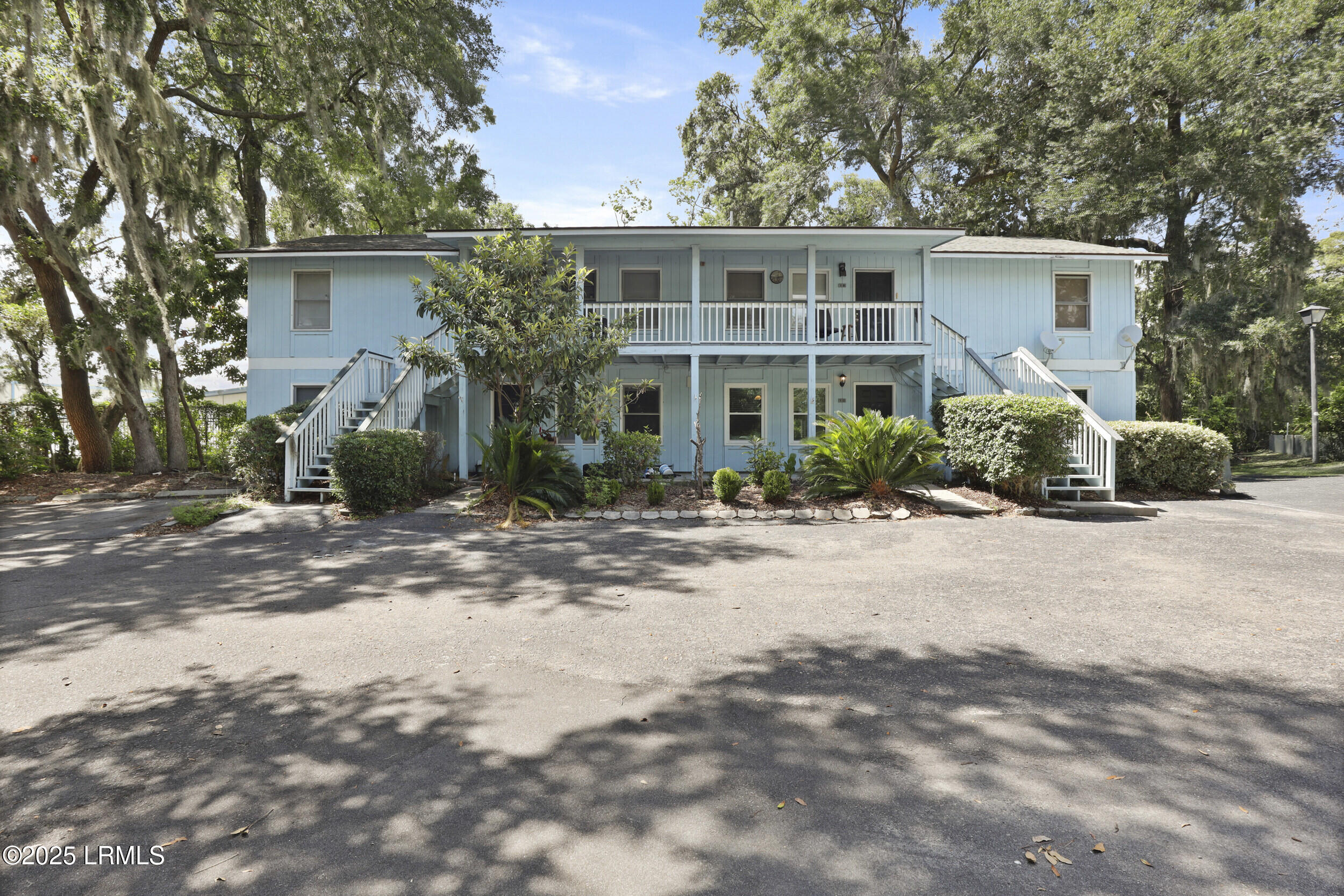 25 Sams Point Road, Unit D1 Beaufort, SC 29907 - Photo 8 of 47 8_1x2a1835
