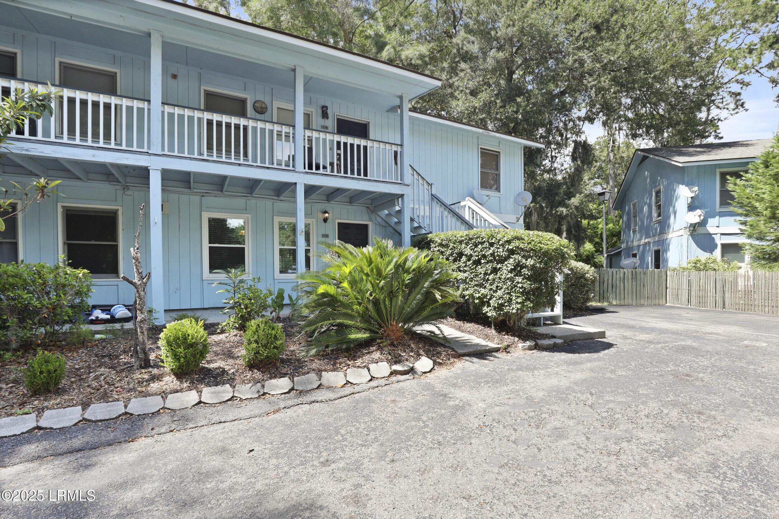 25 Sams Point Road, Unit D1 Beaufort, SC 29907 - Photo 10 of 47 10_1x2a1850