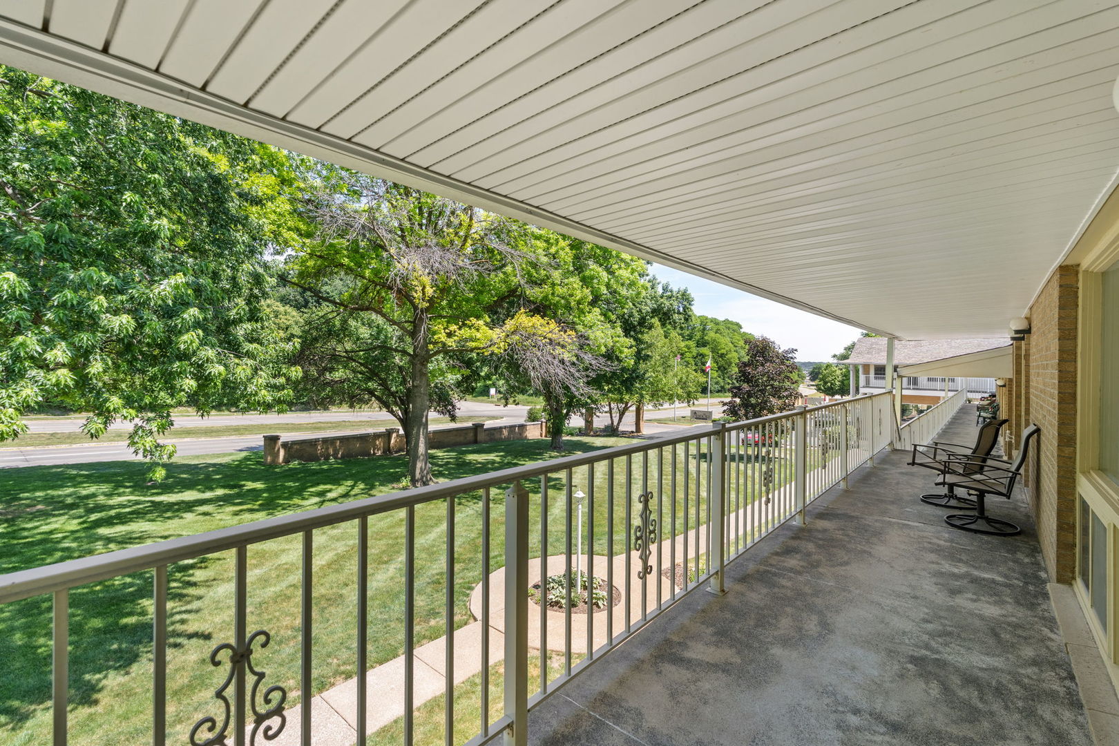 1104 Kimberly Road, Unit 804 Bettendorf, IA 52722 - Photo 22 of 32