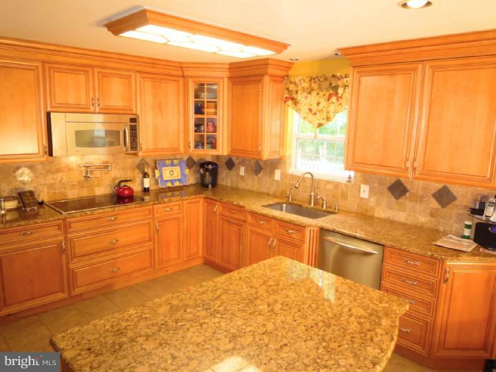 305 Stokes Road Vincentown, NJ 08088 - Photo 22 of 25 Gallery Image 22