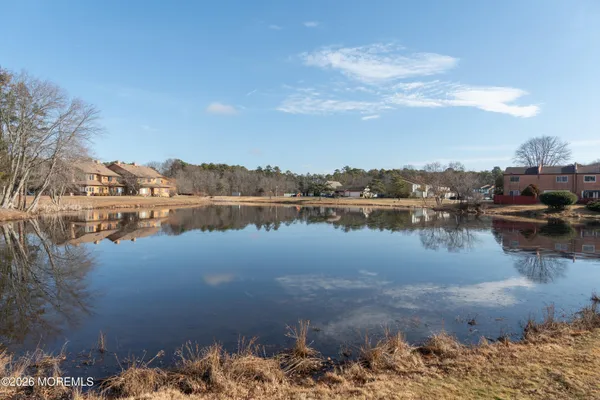 $242,500 | 48 Northrup Drive, Unit 196, Brick, NJ 08724