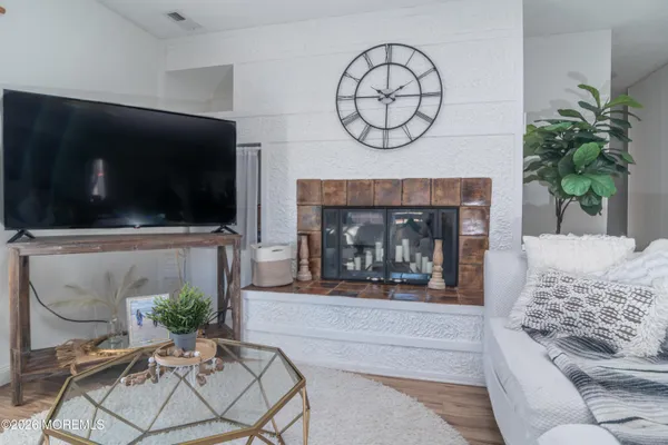 $242,500 | 48 Northrup Drive, Unit 196, Brick, NJ 08724