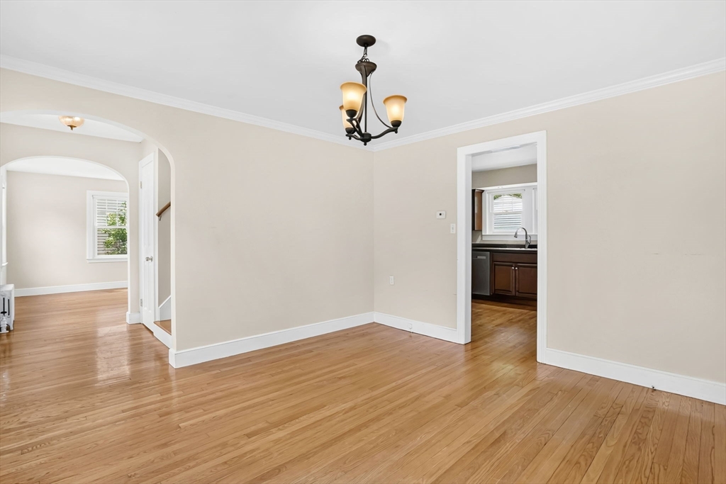 82 Biltmore Street Springfield, MA 01108 - Photo 18 of 39