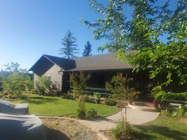 $825,000 | 9080 El Dorado Trail, Mountain Ranch, CA 95246