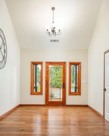 $825,000 | 9080 El Dorado Trail, Mountain Ranch, CA 95246