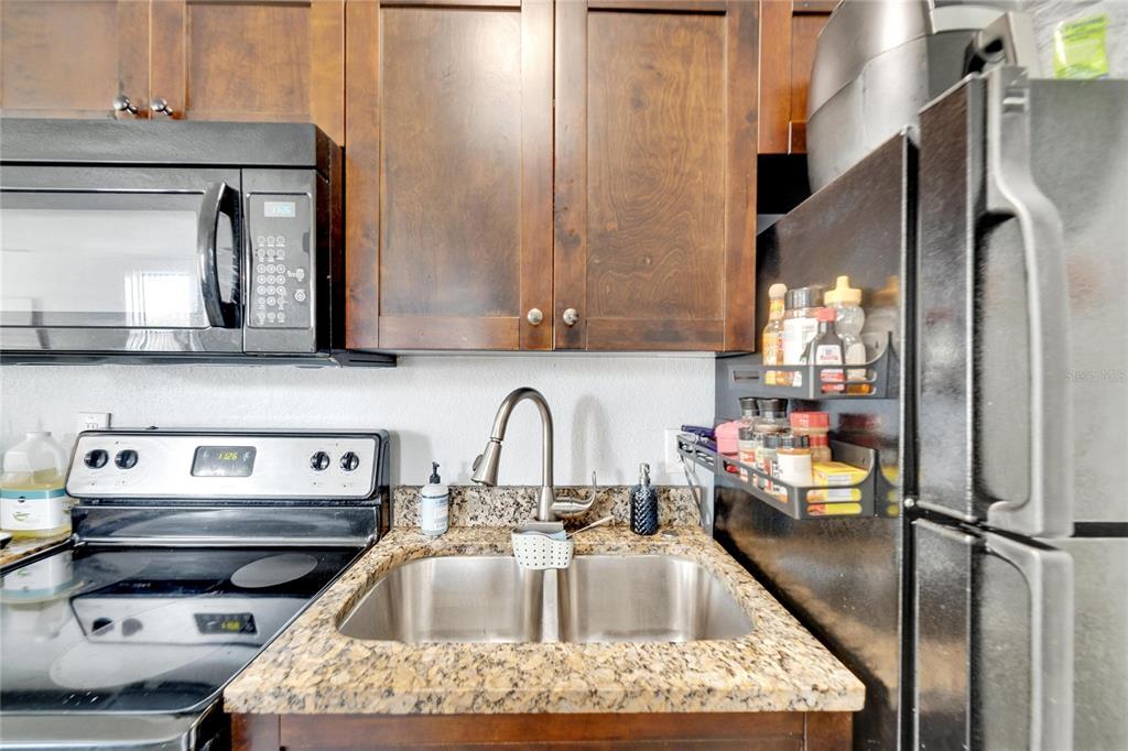 3651 Haines Road North St. Petersburg, FL 33704 - Photo 40 of 53