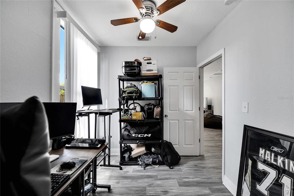 3651 Haines Road North St. Petersburg, FL 33704 - Photo 44 of 53