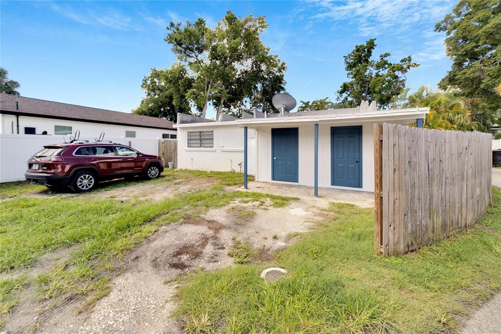 3651 Haines Road North St. Petersburg, FL 33704 - Photo 9 of 35 a view of a car in front of house