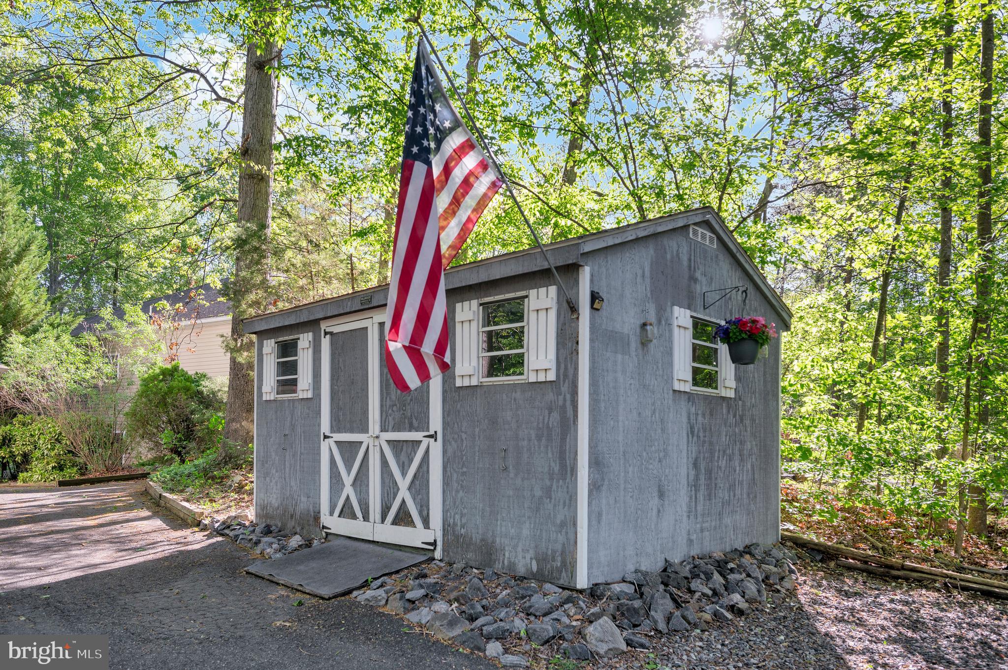 2005 Lakeview Parkway Locust Grove, VA 22508 - Photo 40 of 52 The shed also conveys for additional storage space