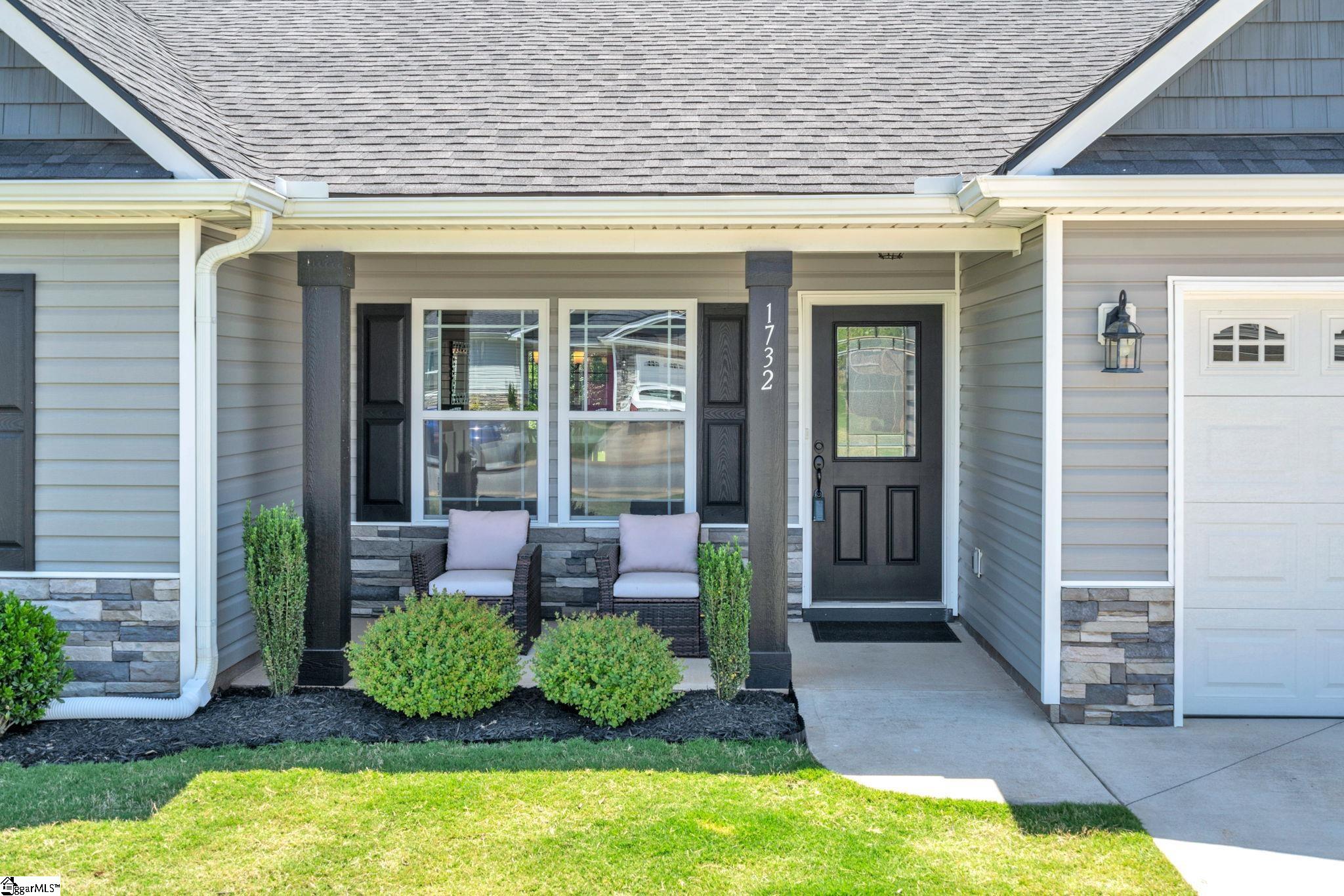 1732 Roxanne Sue Drive Lyman, SC 29365 - Photo 3 of 31