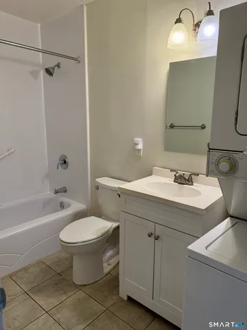 $1,900 | 26 Prospect Avenue, Unit F6, Norwalk, CT 06850