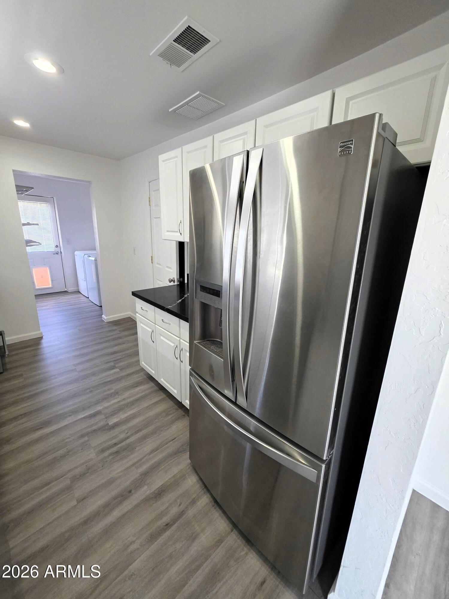 4642 North 10th Street Phoenix, AZ 85014 - Photo 6 of 25 Kitchen 2