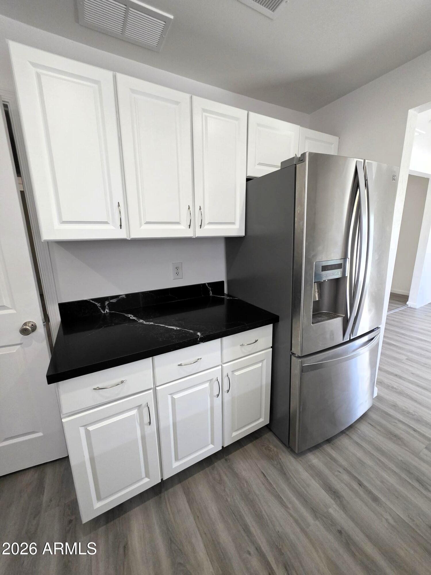 4642 North 10th Street Phoenix, AZ 85014 - Photo 7 of 25 20260417_130204