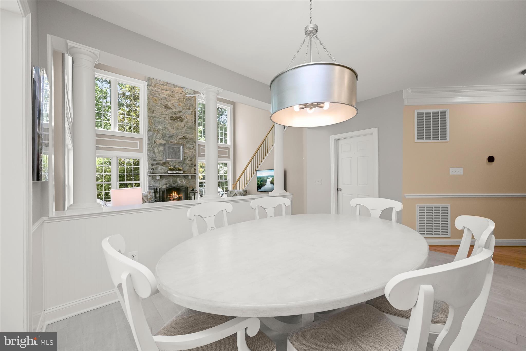20521 Riggs Hill Way Brookeville, MD 20833 - Photo 54 of 122 Casual Dining