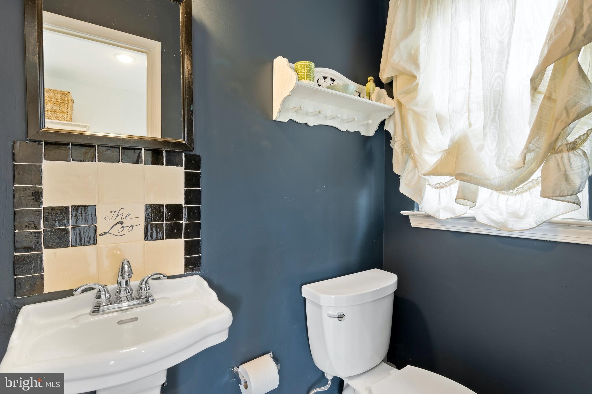 413 Conestoga Road Wayne, PA 19087 - Photo 21 of 38 Powder Room on Main Level