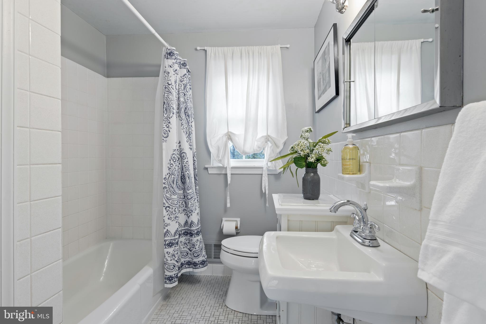 413 Conestoga Road Wayne, PA 19087 - Photo 29 of 38 Second Full Bathroom