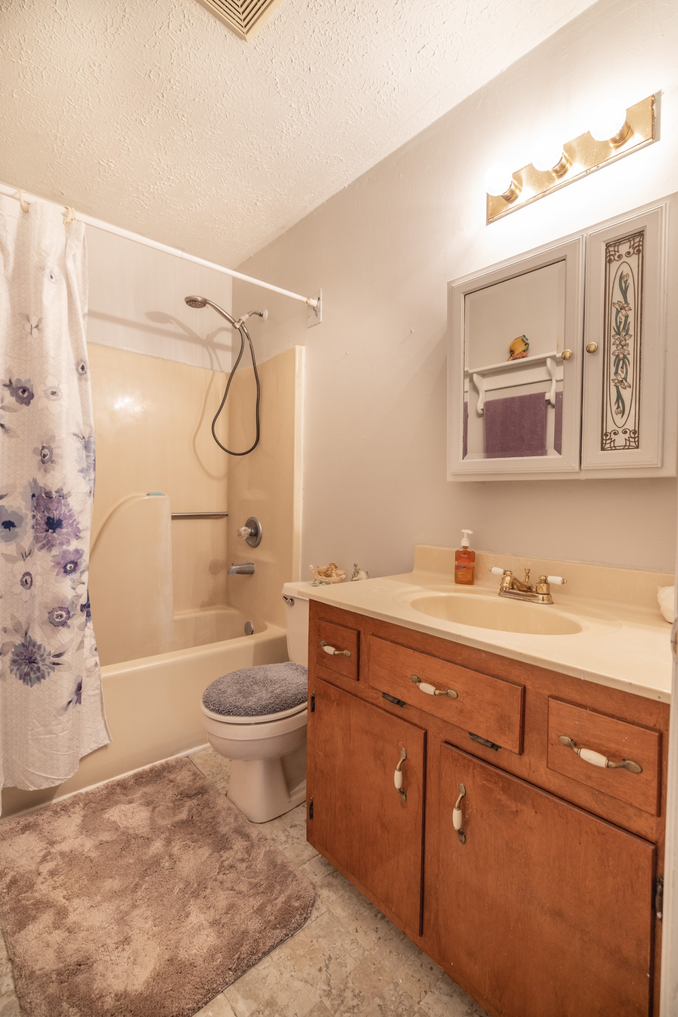 5622 Hopewell Road Springfield, TN 37172 - Photo 21 of 23 a bathroom with a granite countertop sink toilet and shower