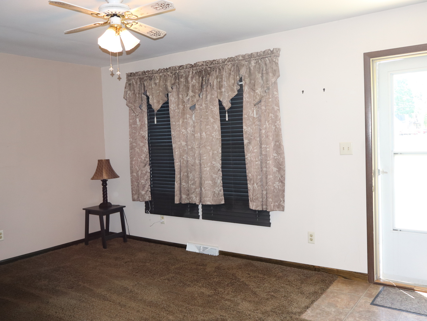 312 Dixon Street Streator, IL 61364 - Photo 6 of 18