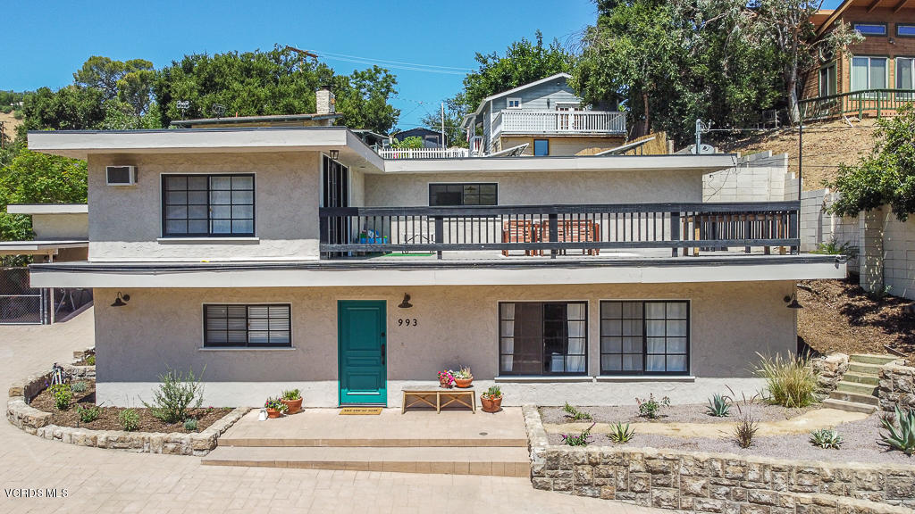 993 Katherine Road Simi Valley, CA 93063 - Photo 1 of 44 a view of a building with a outdoor space