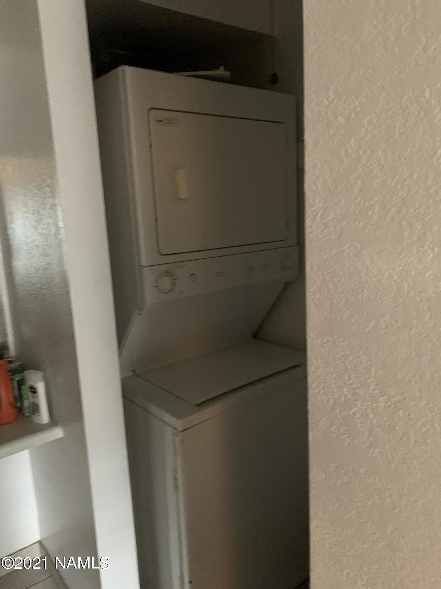 1200 South Riordan Ranch Street, Unit 103 Flagstaff, AZ 86001 - Photo 4 of 5 Washer/Dryer Stack
