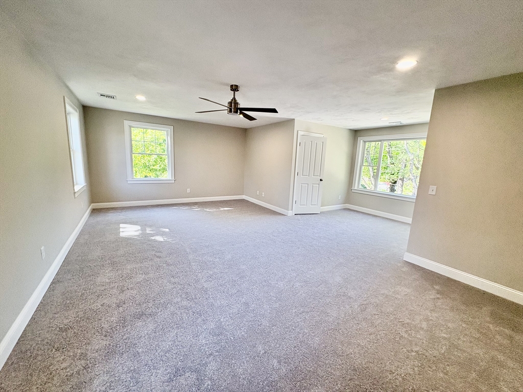 22 Holly Road Walpole, MA 02081 - Photo 14 of 15 Gallery Image 14