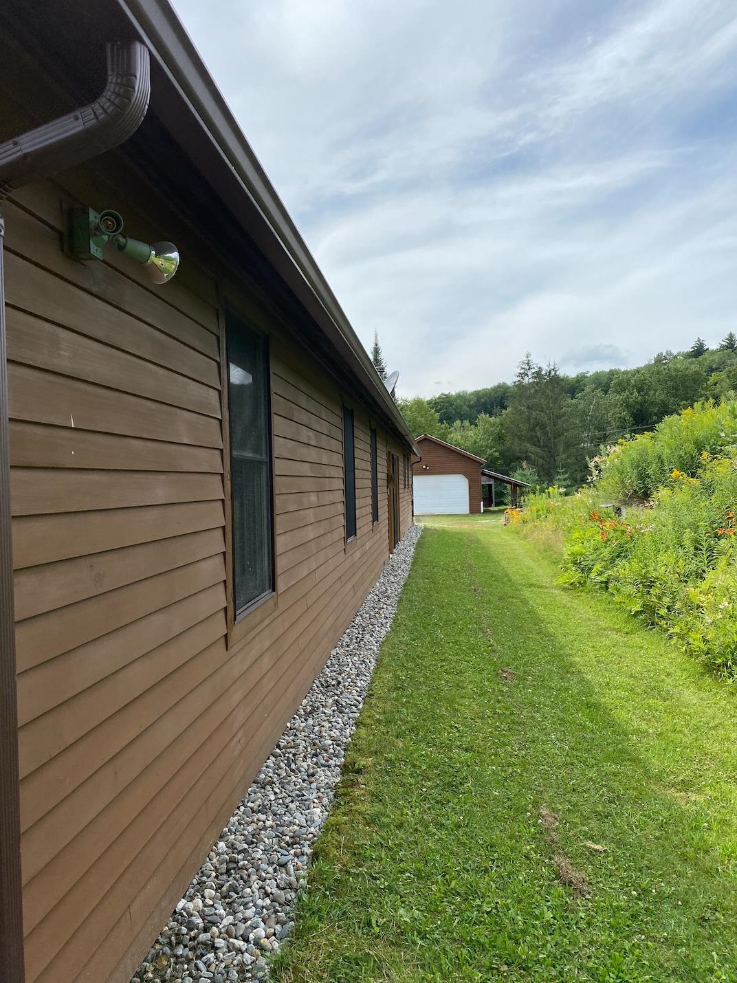 238 Bacon Road Waterville, VT 05492 - Photo 4 of 40