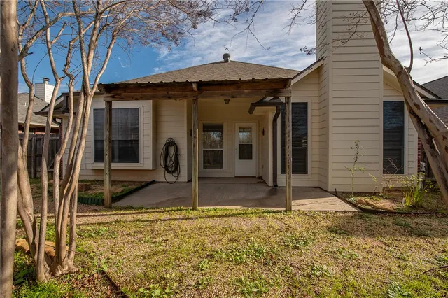 $307,500 | 2630 Lochinvar Lane, Bryan, TX 77802